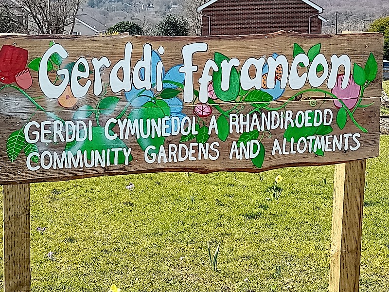 Ffrancon Gardens