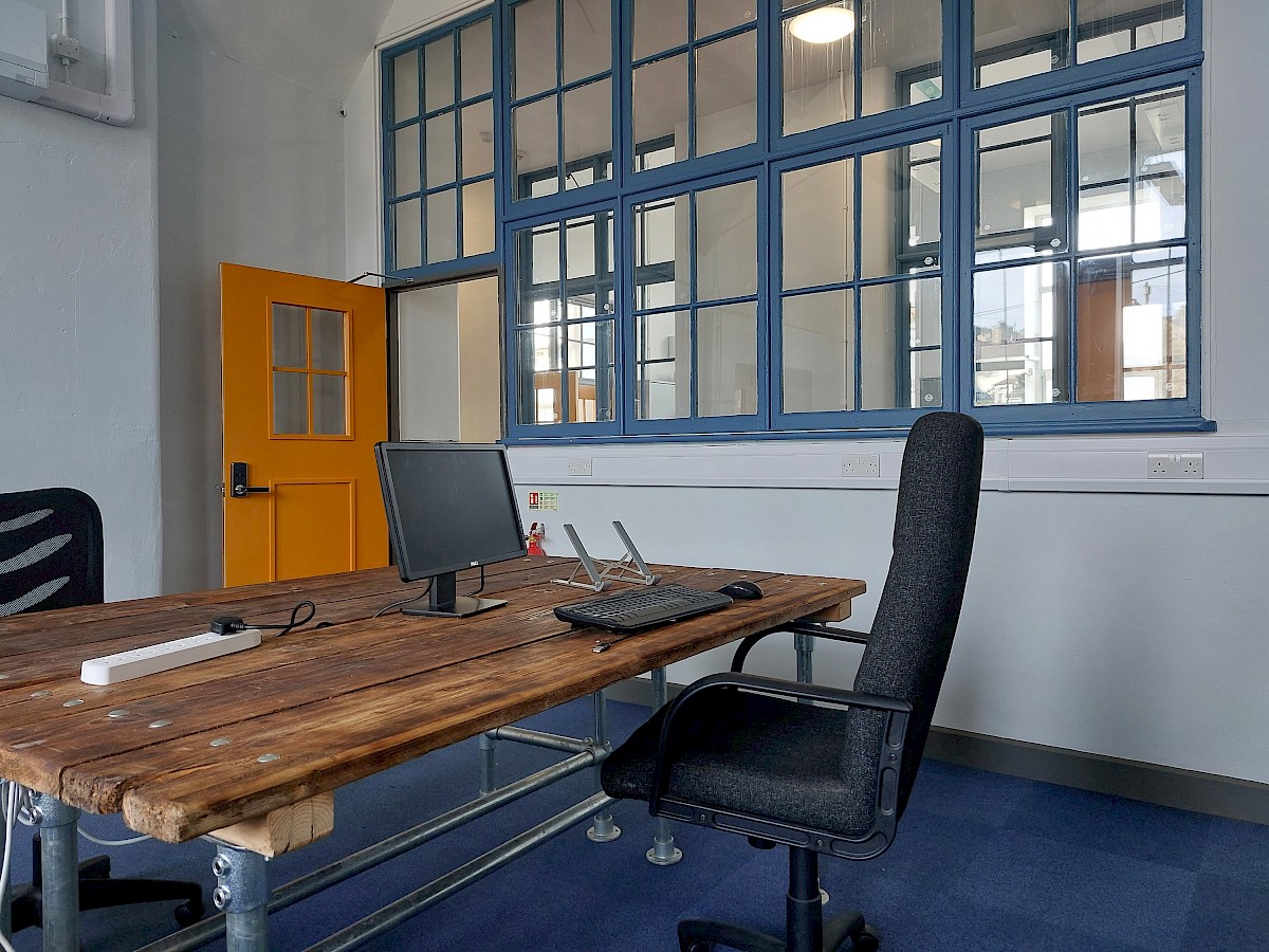 Cydweithfa - Coworking Space, Canolfan Cefnfaes