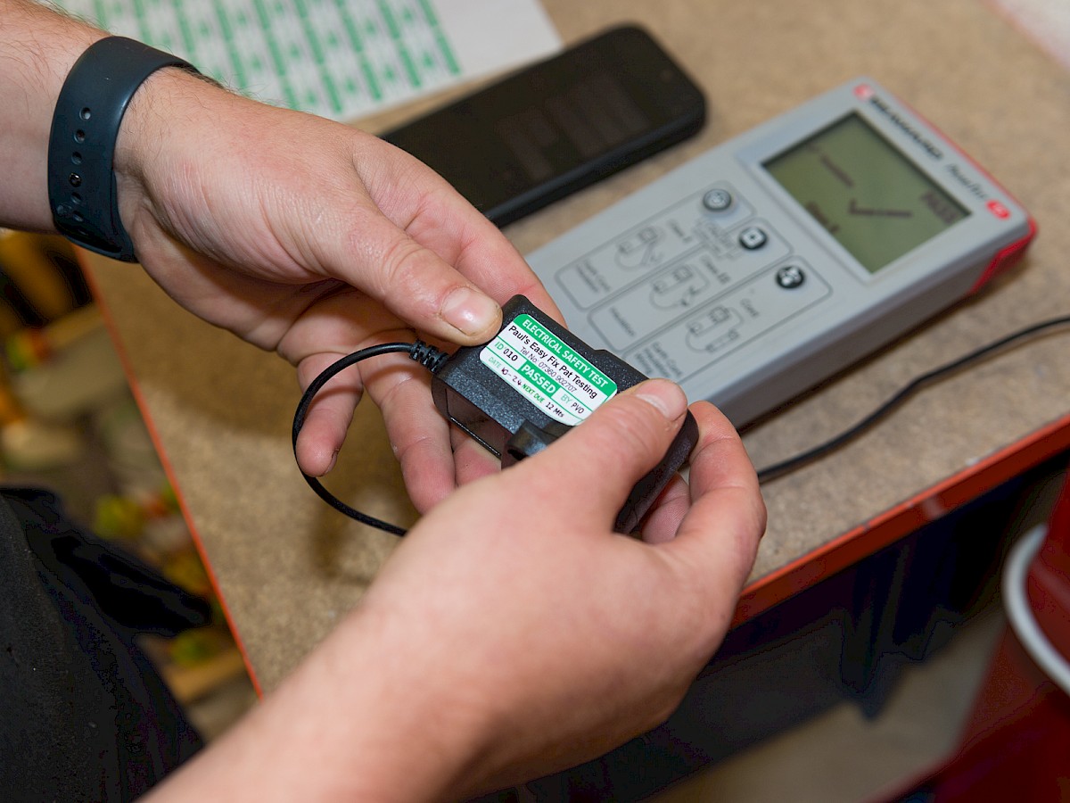 Pauls Easy Fix PAT Testing